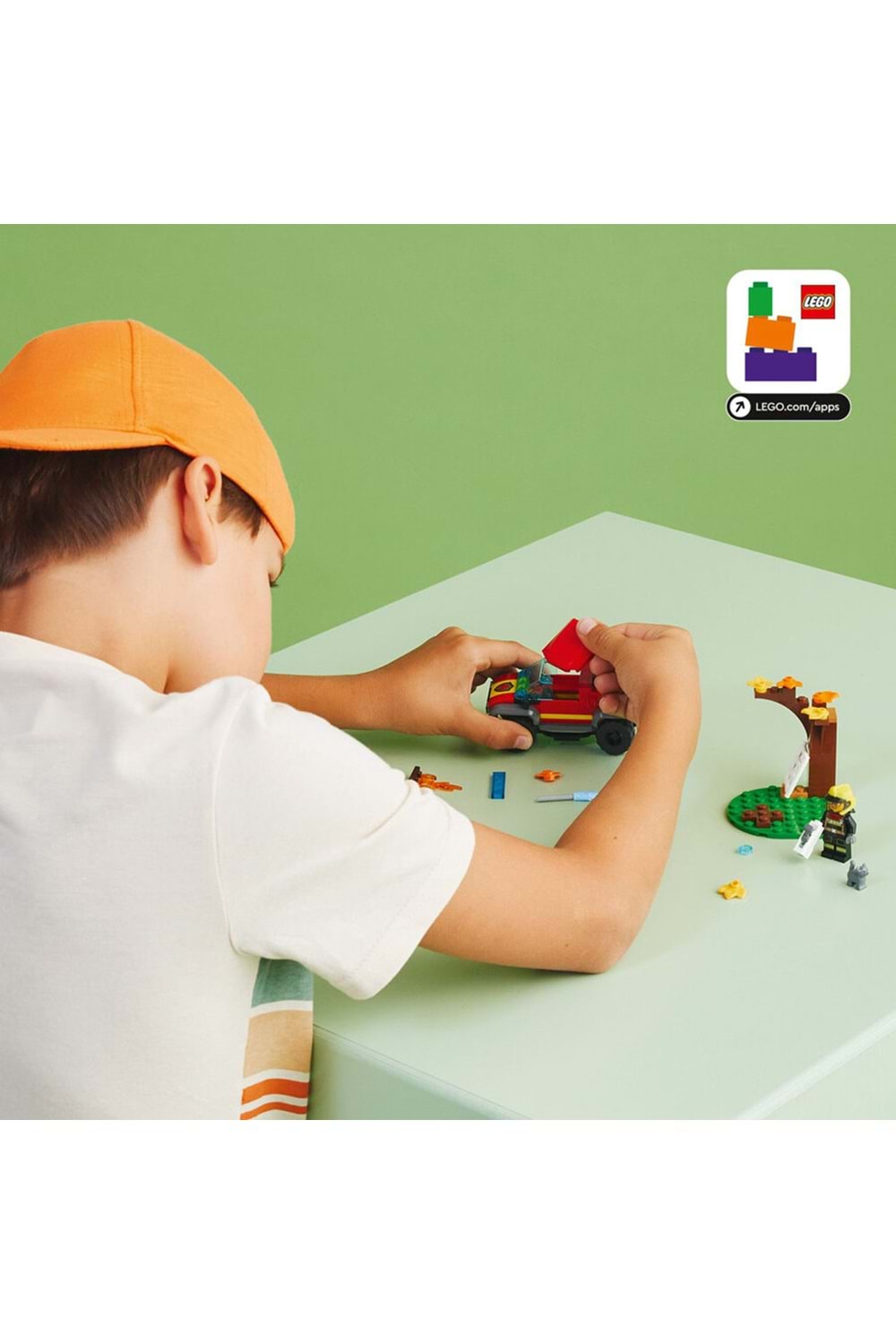 Lego City 4x4 İtfaiye Kamyonu Kurtarma Operasyonu 60393