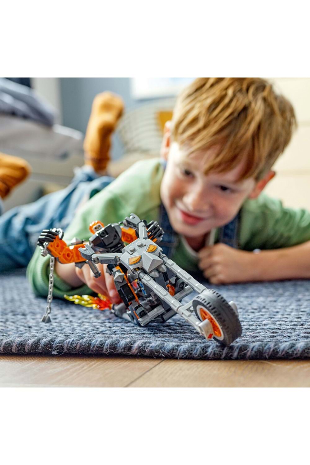 Lego Marvel Ghost Rider Robotu ve Motosikleti 76245