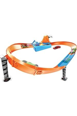 Hot Wheels Hızlı Yarış Şampiyonu GJM75