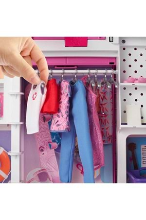 Barbie ve Yeni Rüya Dolabı Oyun Seti HGX57