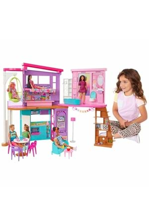 Barbie Tatil Evi Oyun Seti HCD50