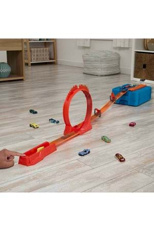 Hot Wheels Track Builder Alev Temalı Akrobasi Seti HMC04