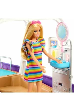 Barbie nin Rüya Botu HJV37