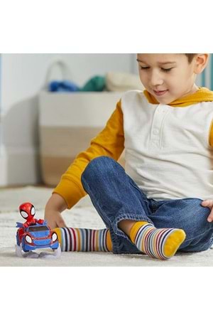 Spidey And His Amazing Friends Araç Ve Figür Spidey F7454