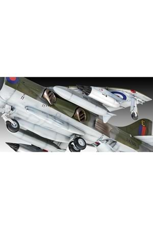 Revell 1:32 Harrier GR.1 Uçak VG05690