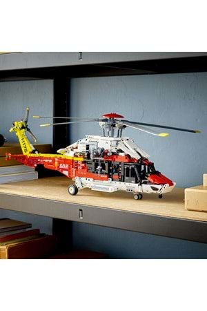 Lego Technic Airbus H175 Kurtarma Helikopteri * 42145