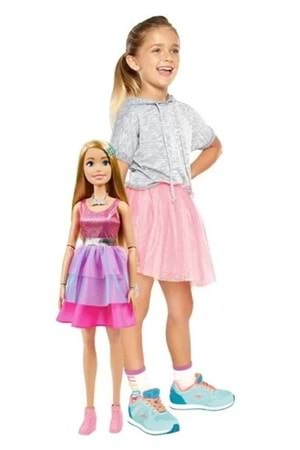 Barbie Büyük Prenses Bebek 71CM HJY02