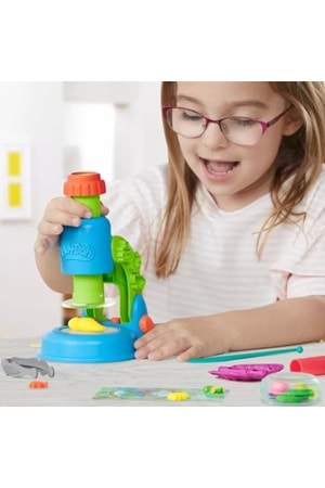 Play Doh Işıklı Mikroskop Oyun Seti G0494