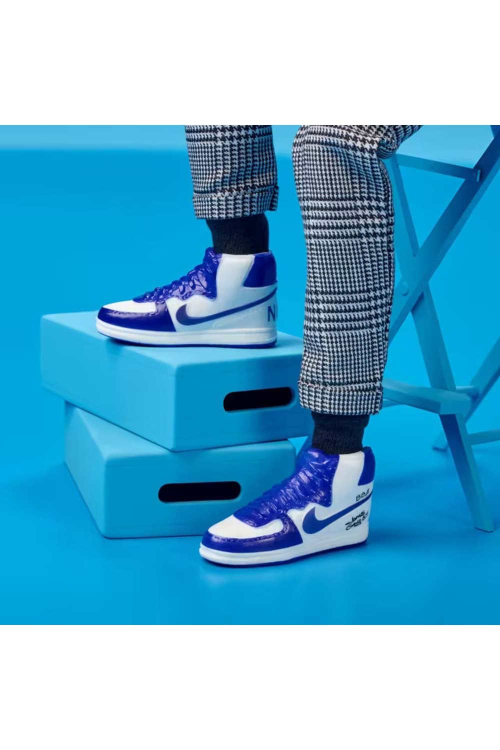 Barbie Signature LeBron James Kenbassadors Bebek HRM33